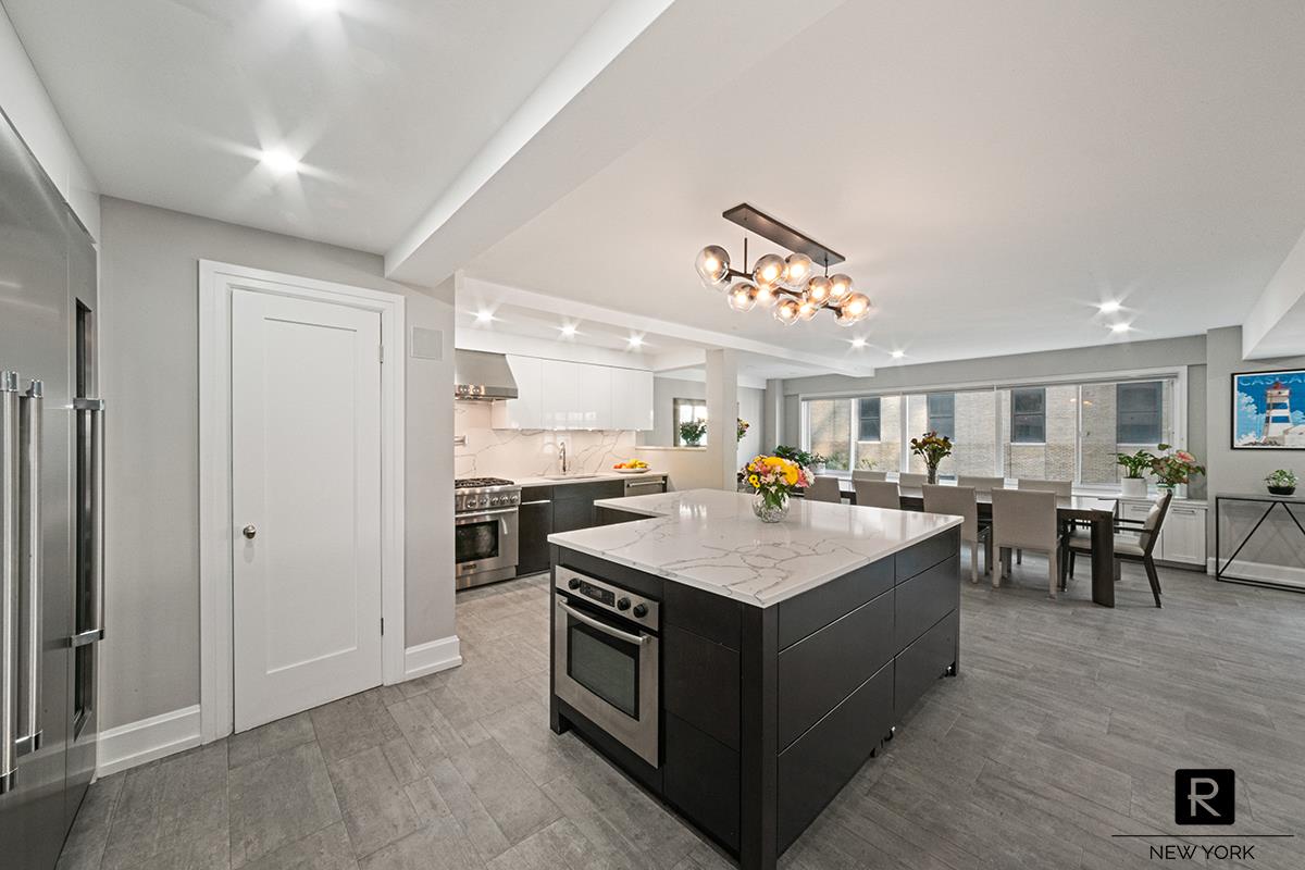 #4 photo, 240 E 55th Street, マンハッタン Turtle Bay , NY 10022