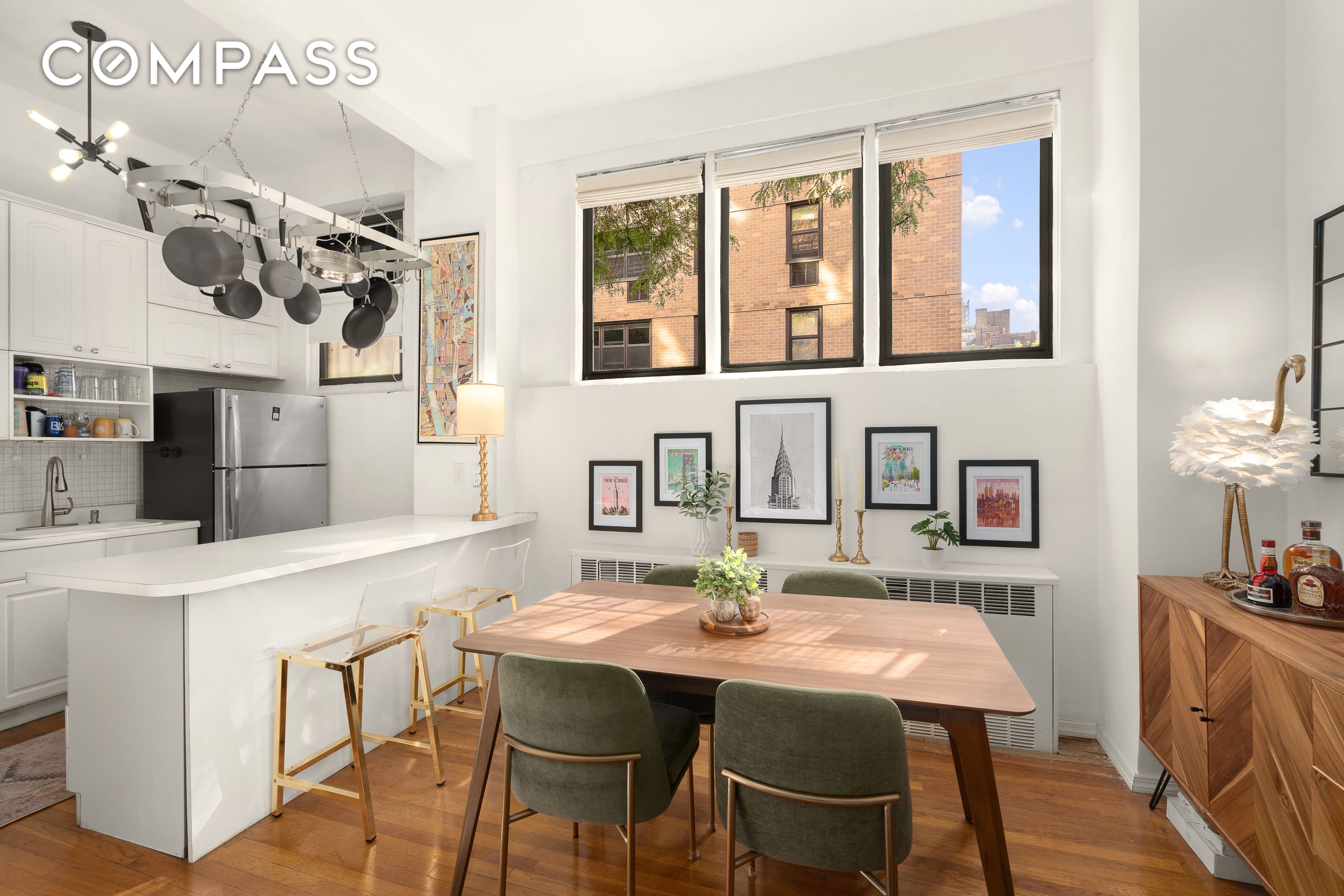 #4 photo, 241 E 76th Street, Lenox Hill , NY 10021