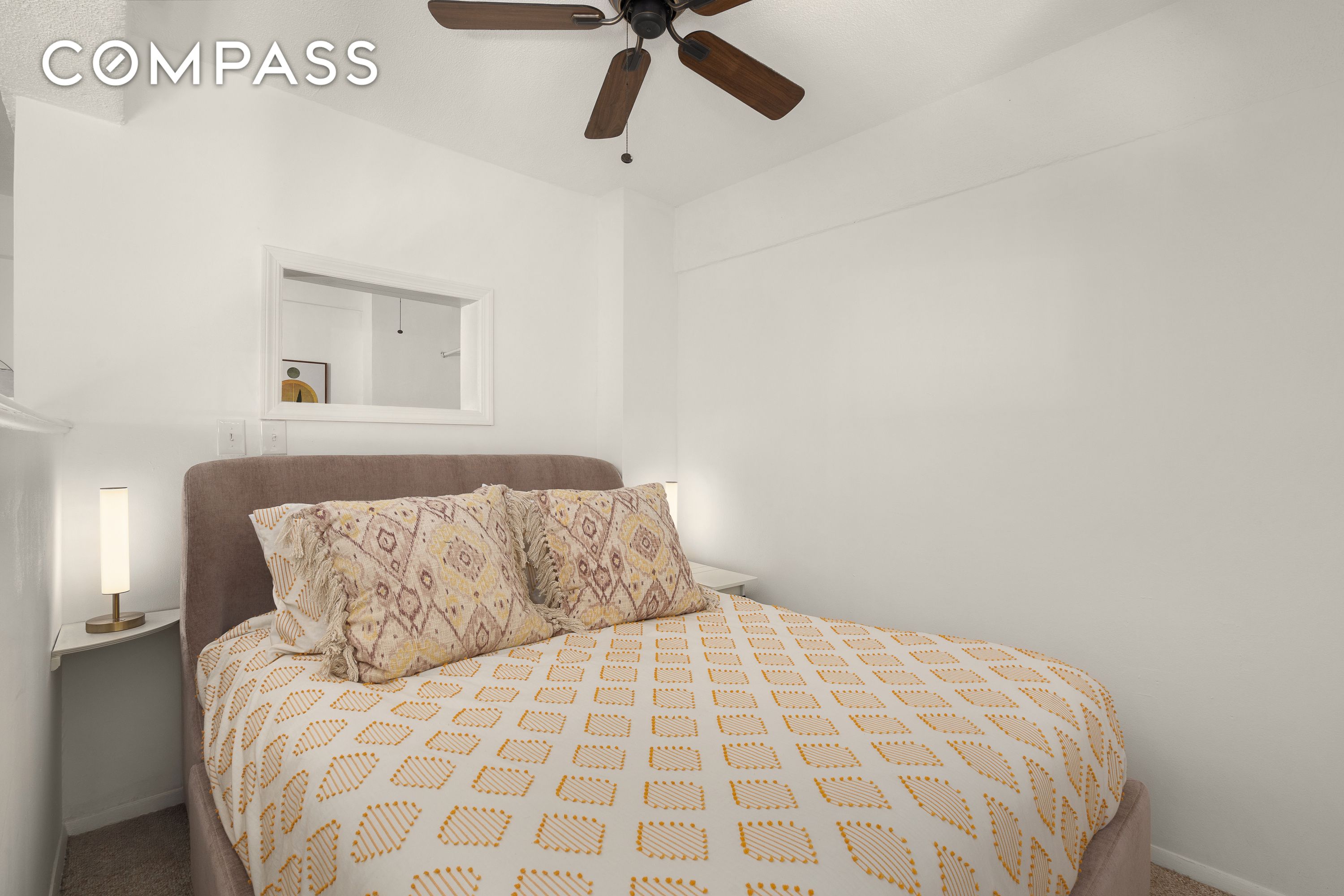 #6 photo, 241 E 76th Street, Lenox Hill , NY 10021