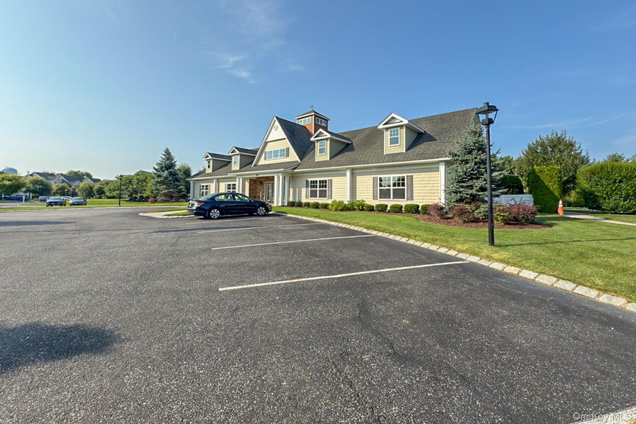 #20 photo, 18 Kennsington Court, サフォーク郡 Riverhead , NY 11901