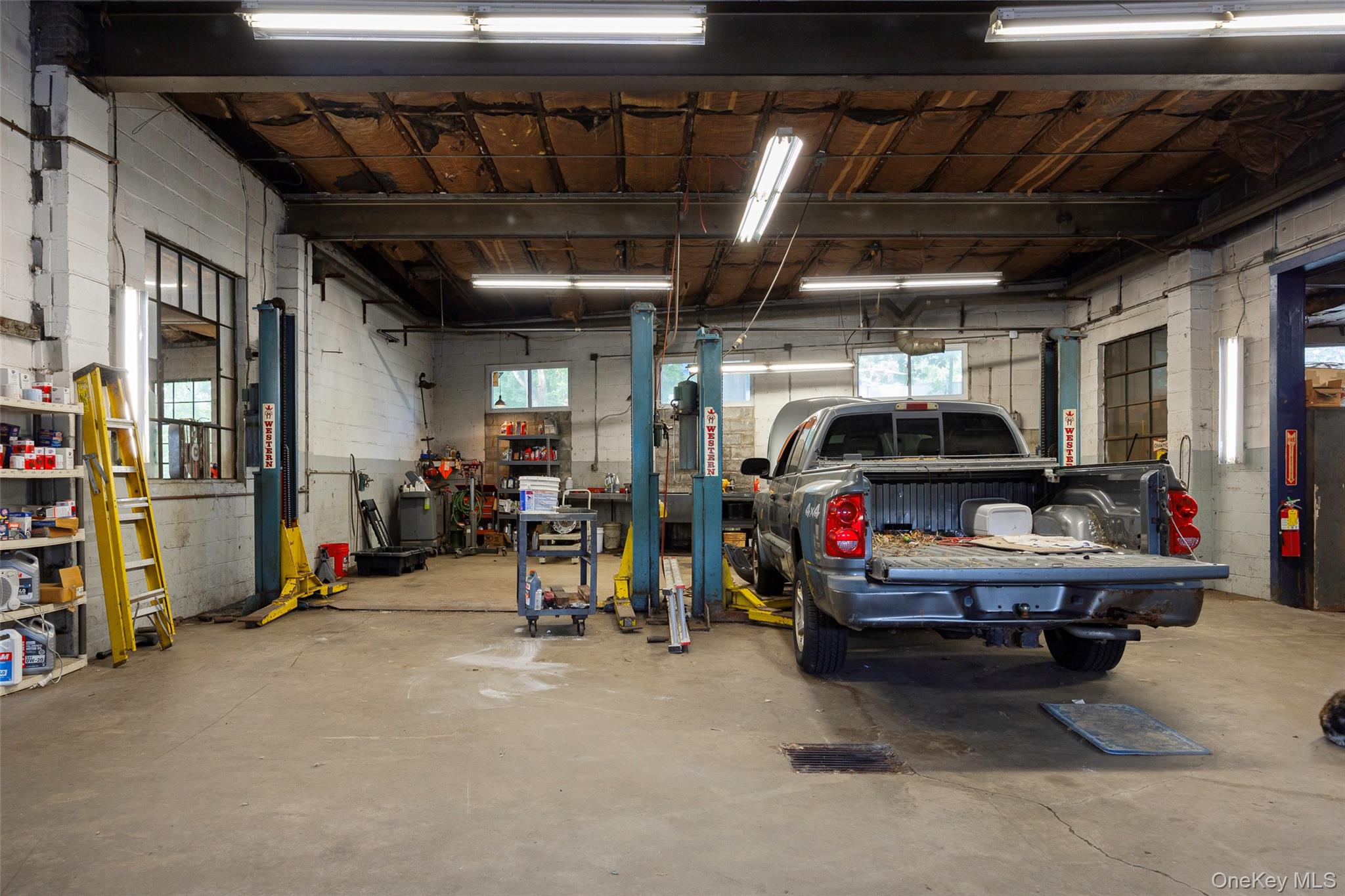 #6 photo, 44 Manchester Road, Poughkeepsie , NY 12603