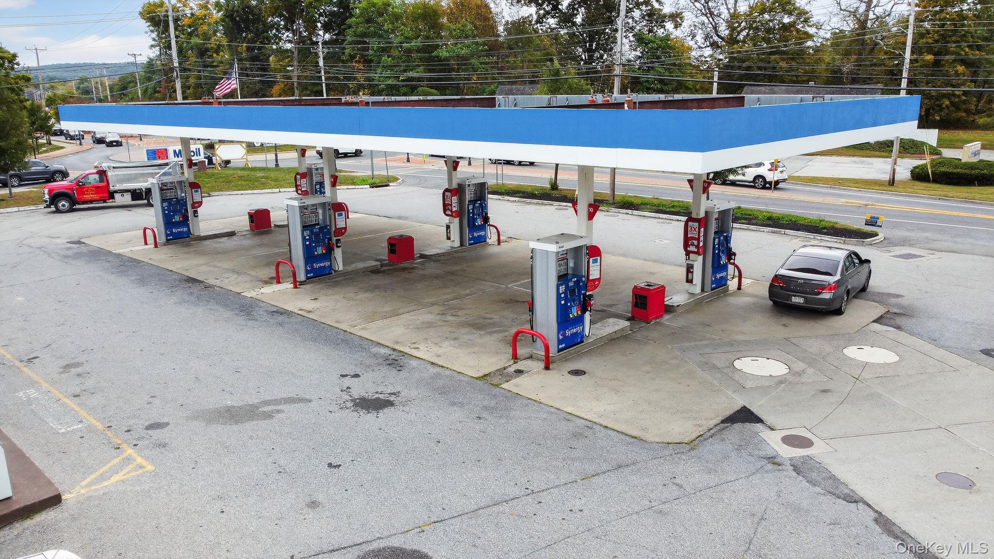 #1 photo, 1061 Freedom Plains Road, Poughkeepsie , NY 12603