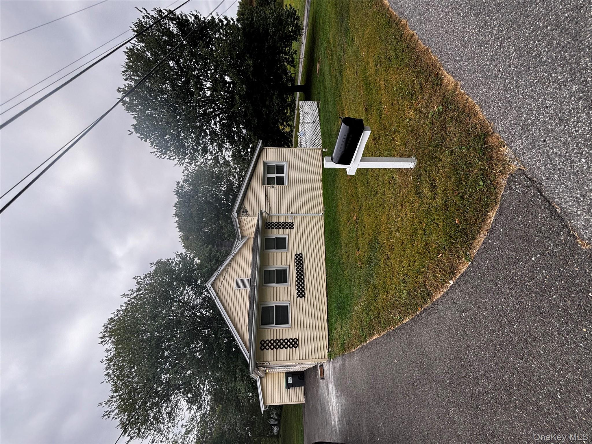 #11 photo, 333 Bingham Road, Marlboro , NY 12542