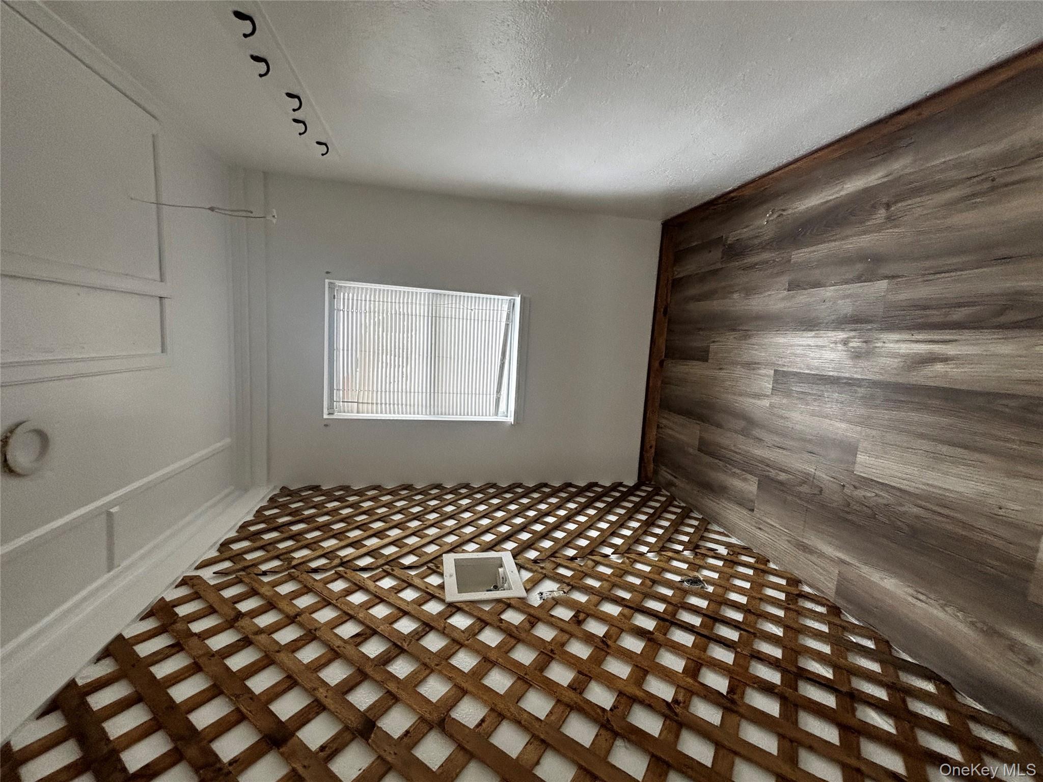 #17 photo, 333 Bingham Road, Marlboro , NY 12542