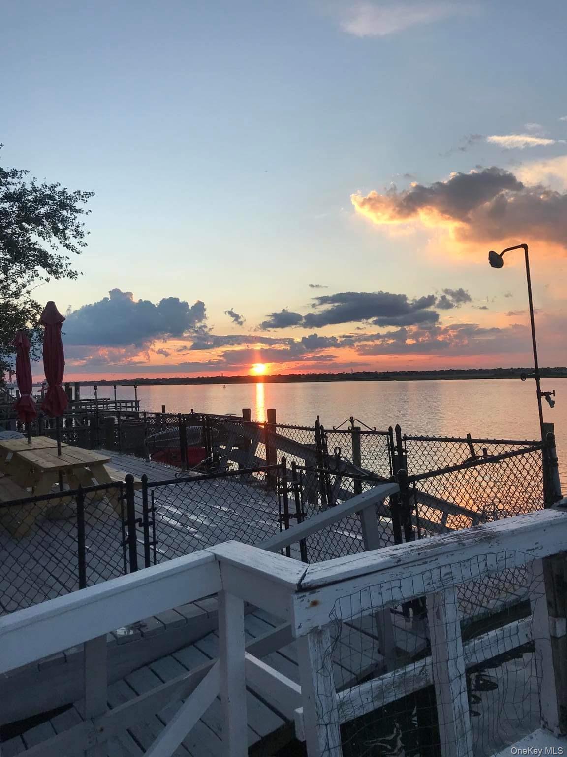 #13 photo, 923 West Park Avenue, Long Beach , NY 11756