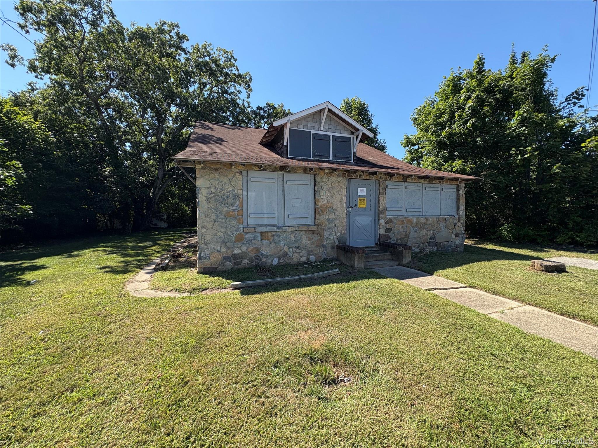 #1 photo, 1184 Lakeland Avenue, 东长岛 Bohemia , NY 11716