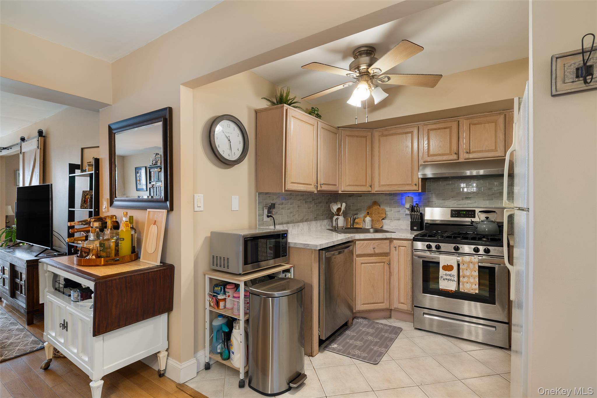 #7 photo, 55 Monroe Boulevard, Long Beach , NY 11561