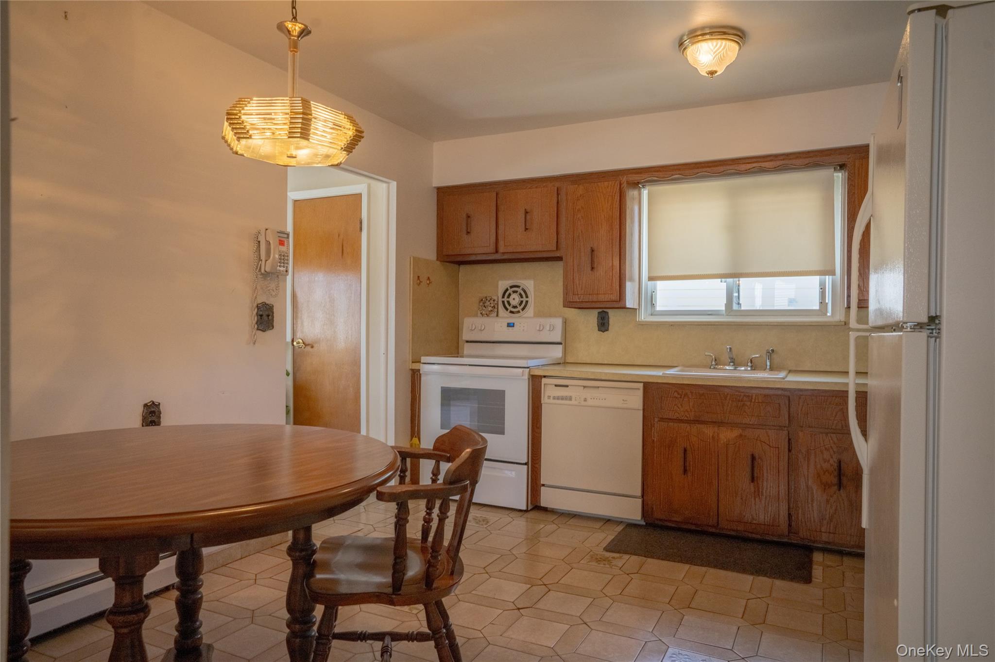 #5 photo, 1109 Jefferson Place, Baldwin , NY 11510