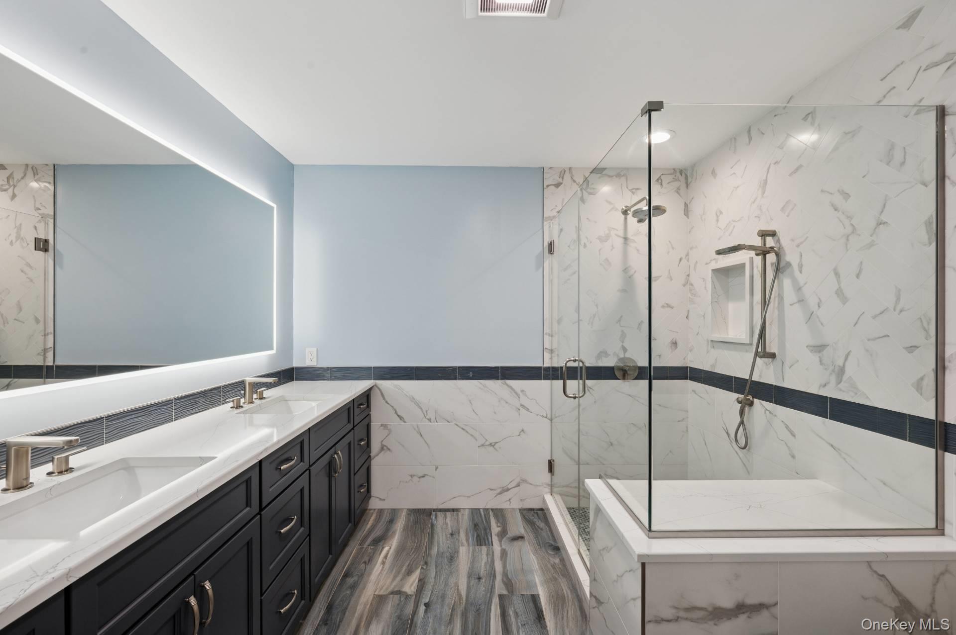 #20 photo, 70 Straight Path, Southampton , NY 11968