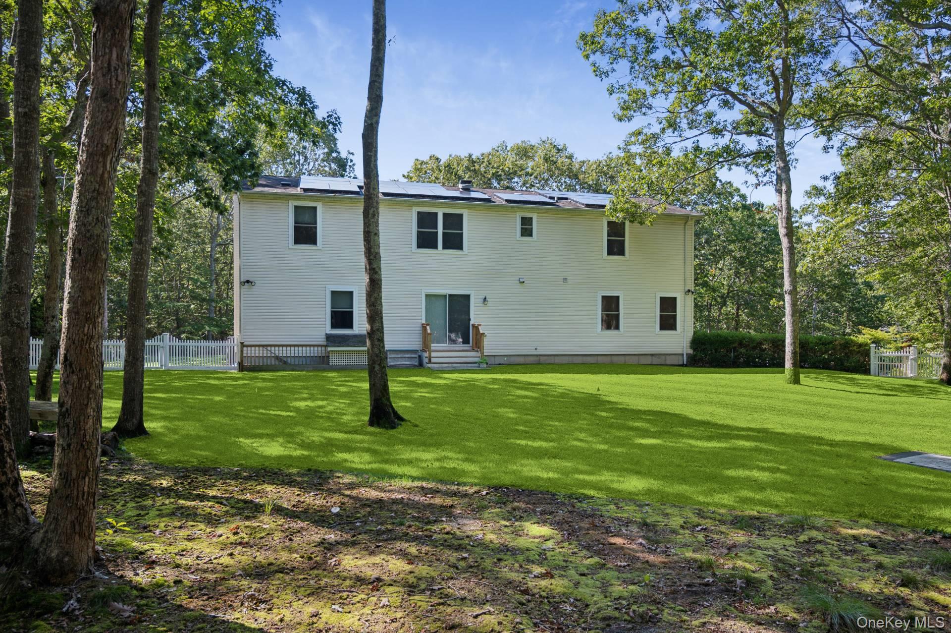 #5 photo, 70 Straight Path, Southampton , NY 11968