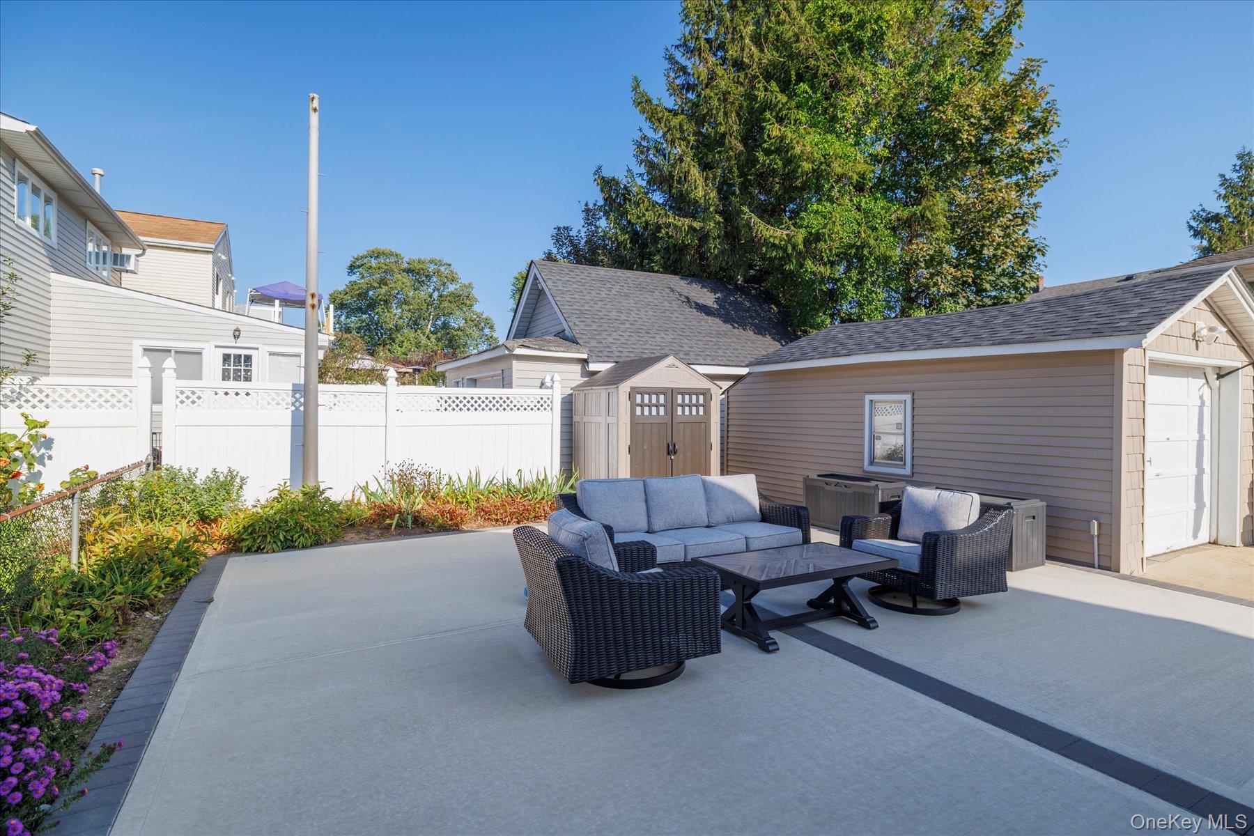 #20 photo, 2989 Grand Boulevard, Baldwin , NY 11510