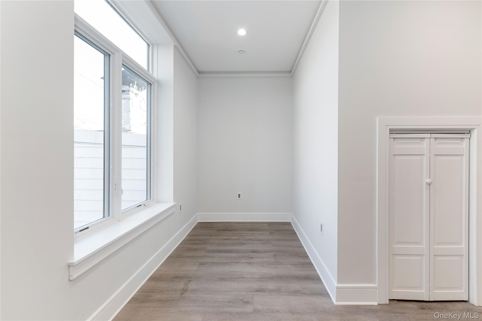 #12 photo, 33-64 11th Street, Astoria , NY 11106