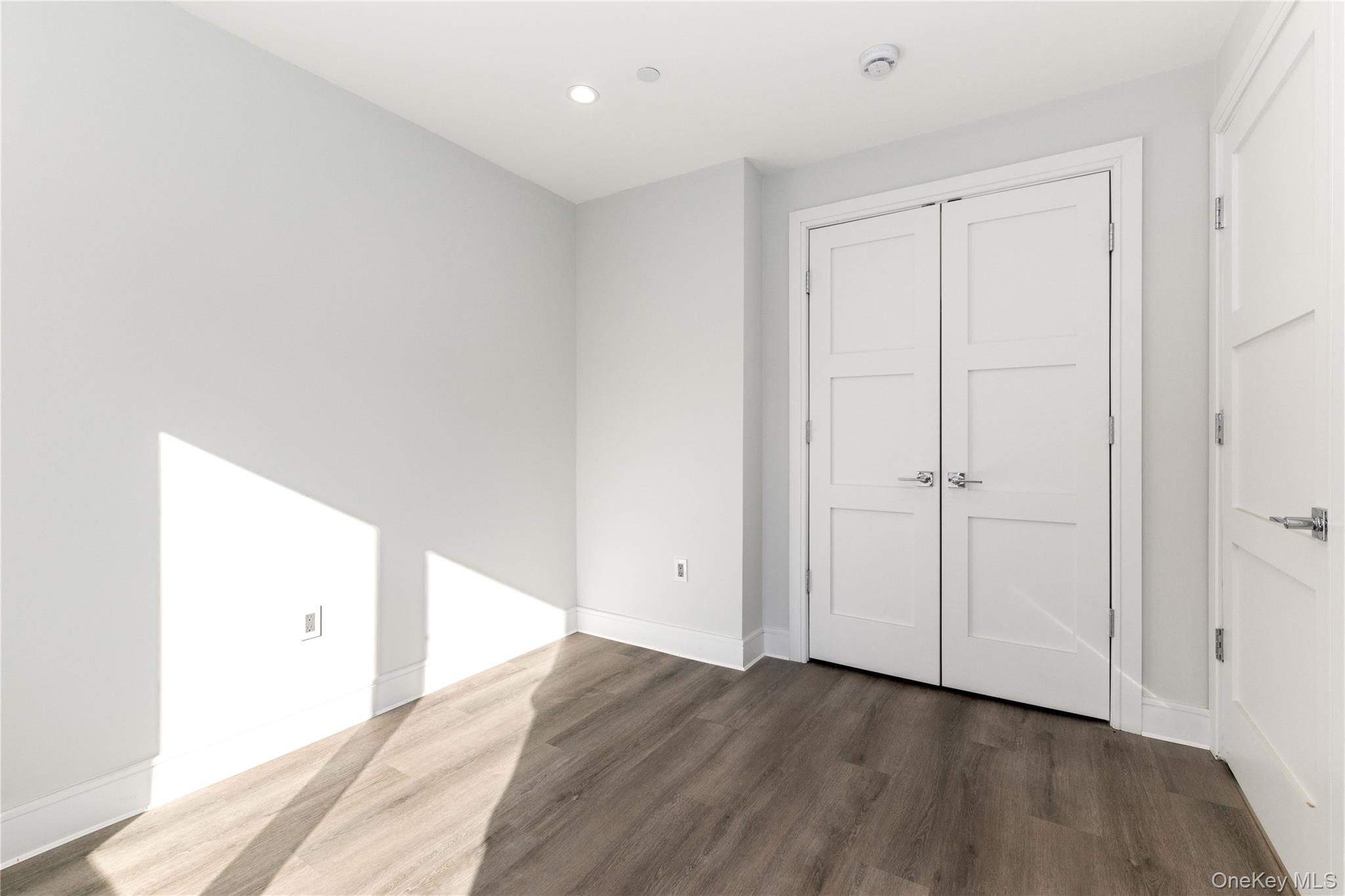 #9 photo, 33-64 11th Street, Astoria , NY 11106