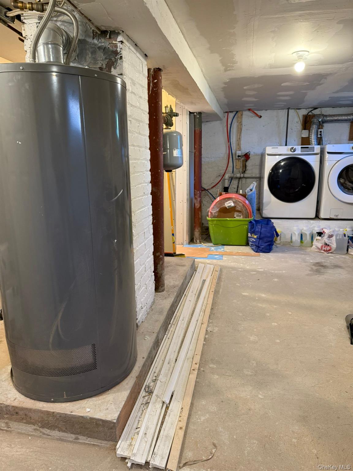 #3 photo, 33 Linden Avenue, Hempstead , NY 11550