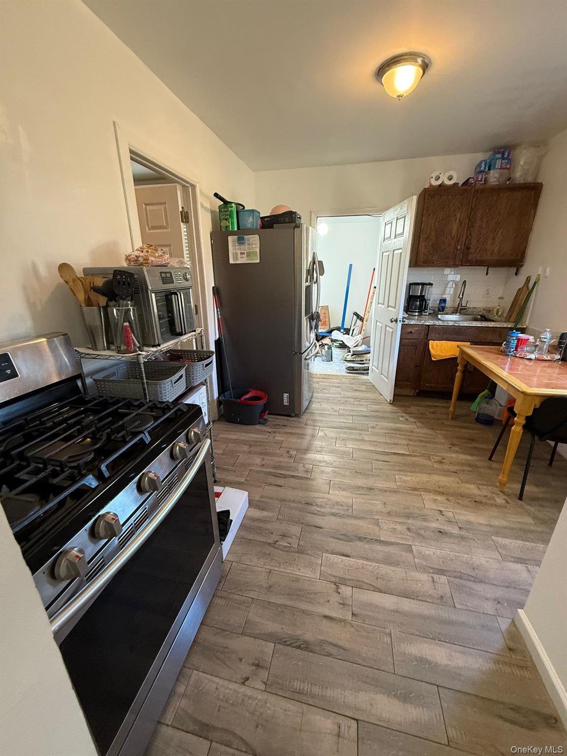 #8 photo, 33 Linden Avenue, Hempstead , NY 11550