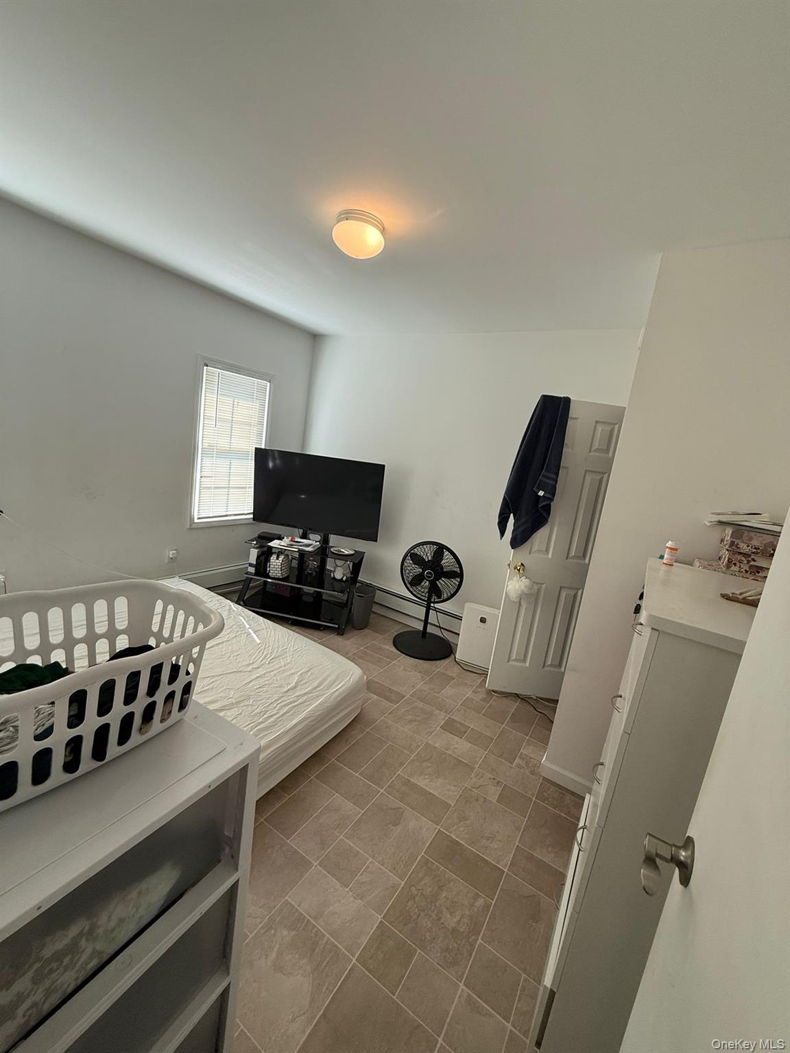 #9 photo, 33 Linden Avenue, Hempstead , NY 11550