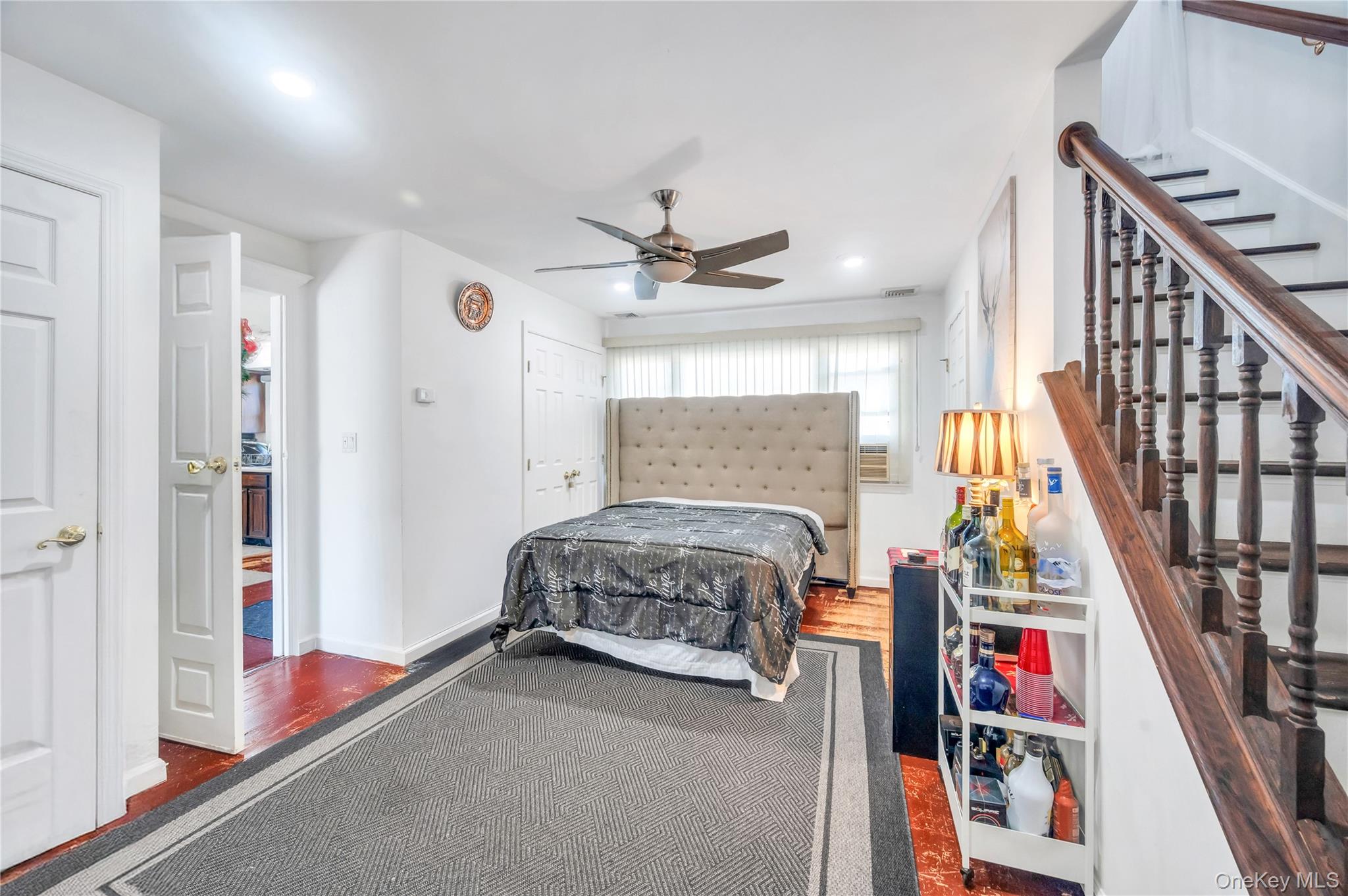 #14 photo, 6 Regal Lane, Levittown , NY 11756