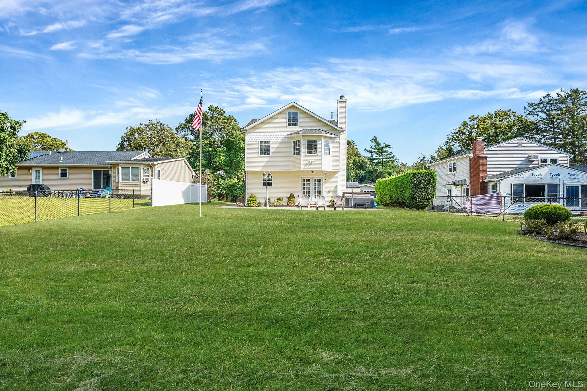 #5 photo, 12 Maple Avenue, East Patchogue , NY 11772