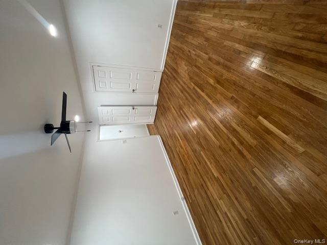 #9 photo, 35 W Belle Terre Avenue, 东长岛 Lindenhurst , NY 11757