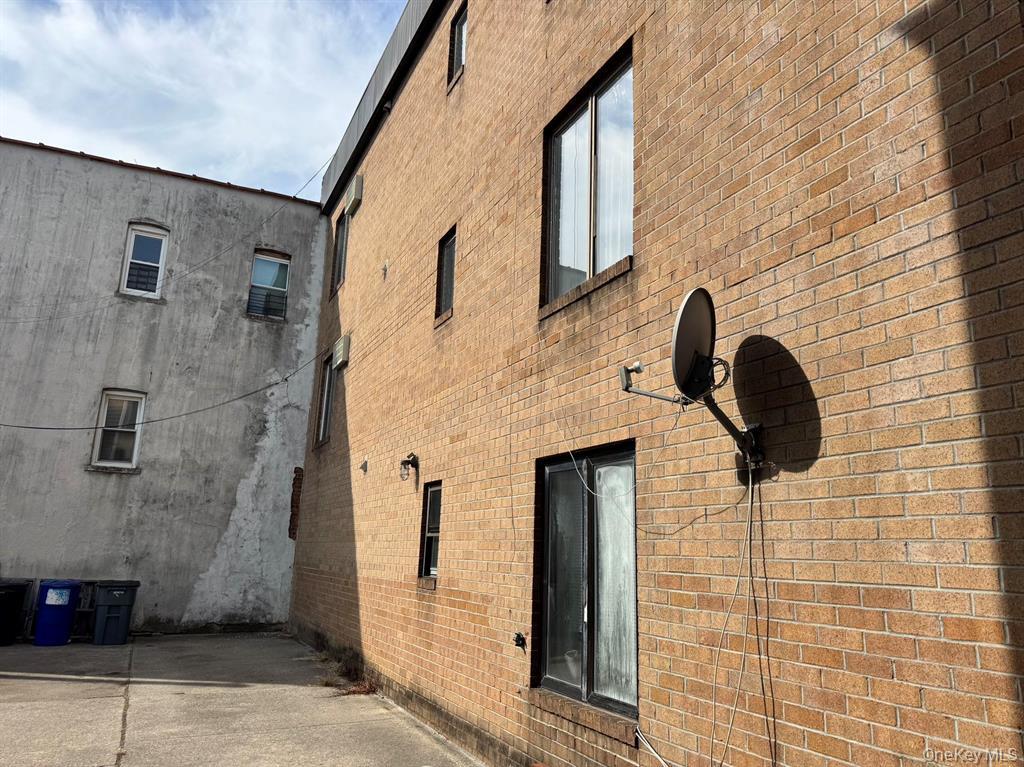 #13 photo, 76-14 69th Road, Middle Village , NY 11379