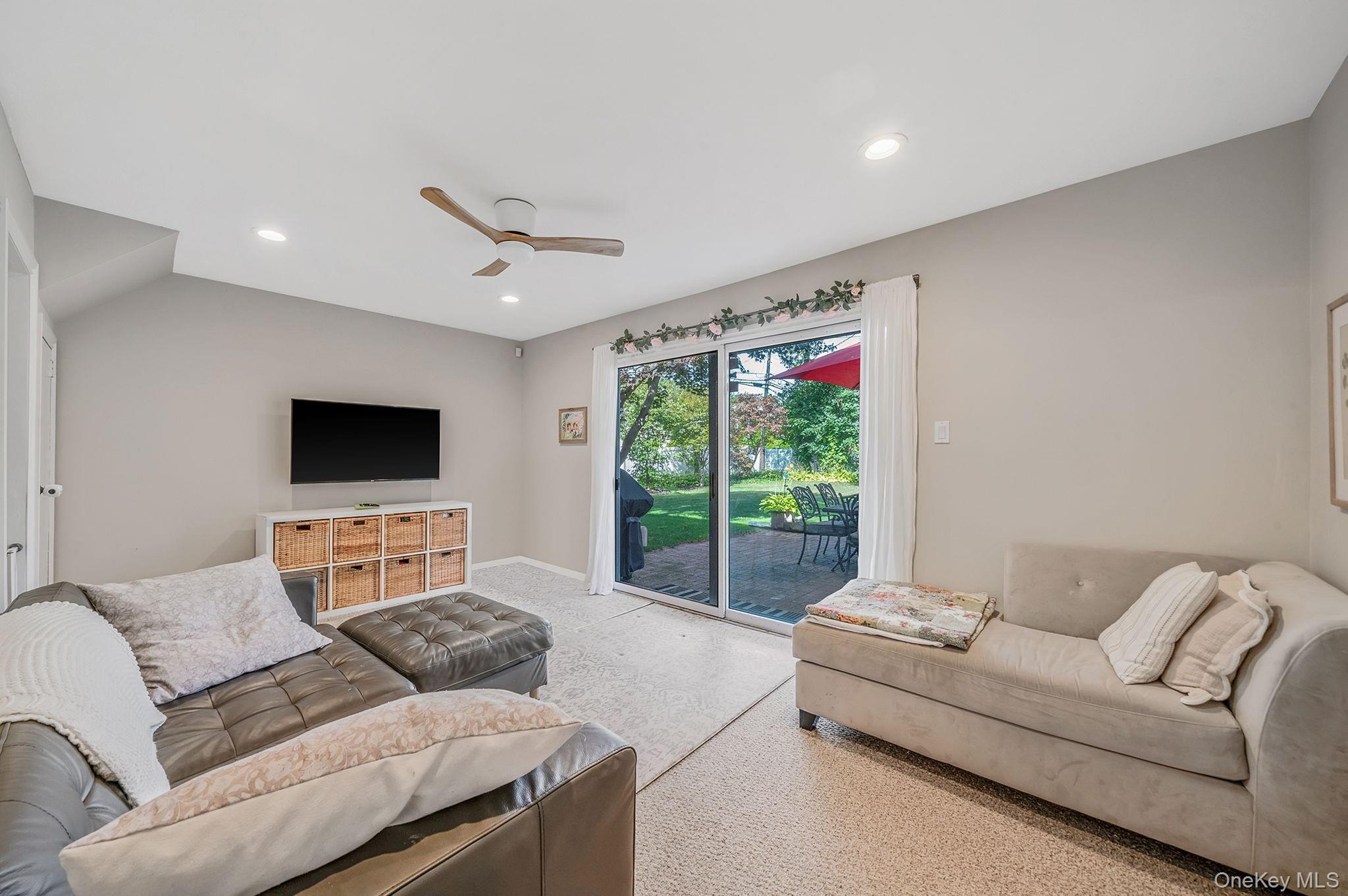 #13 photo, 3 Bowen Place, سوفولك Stony Brook , NY 11790