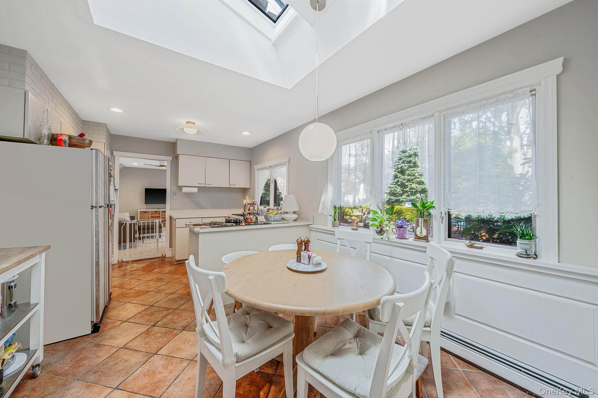 #16 photo, 3 Bowen Place, سوفولك Stony Brook , NY 11790