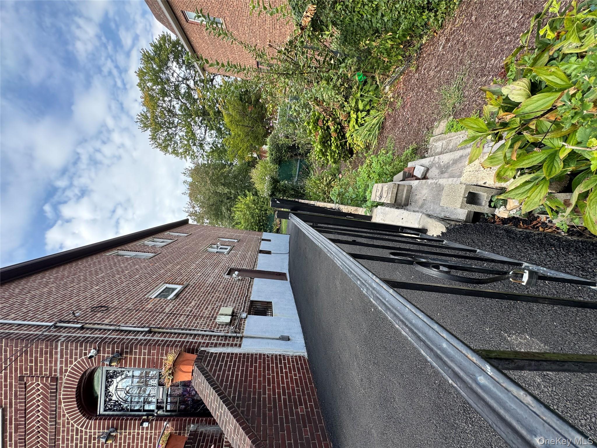 #4 photo, 2181 Strang Avenue, Bronx , NY 10466