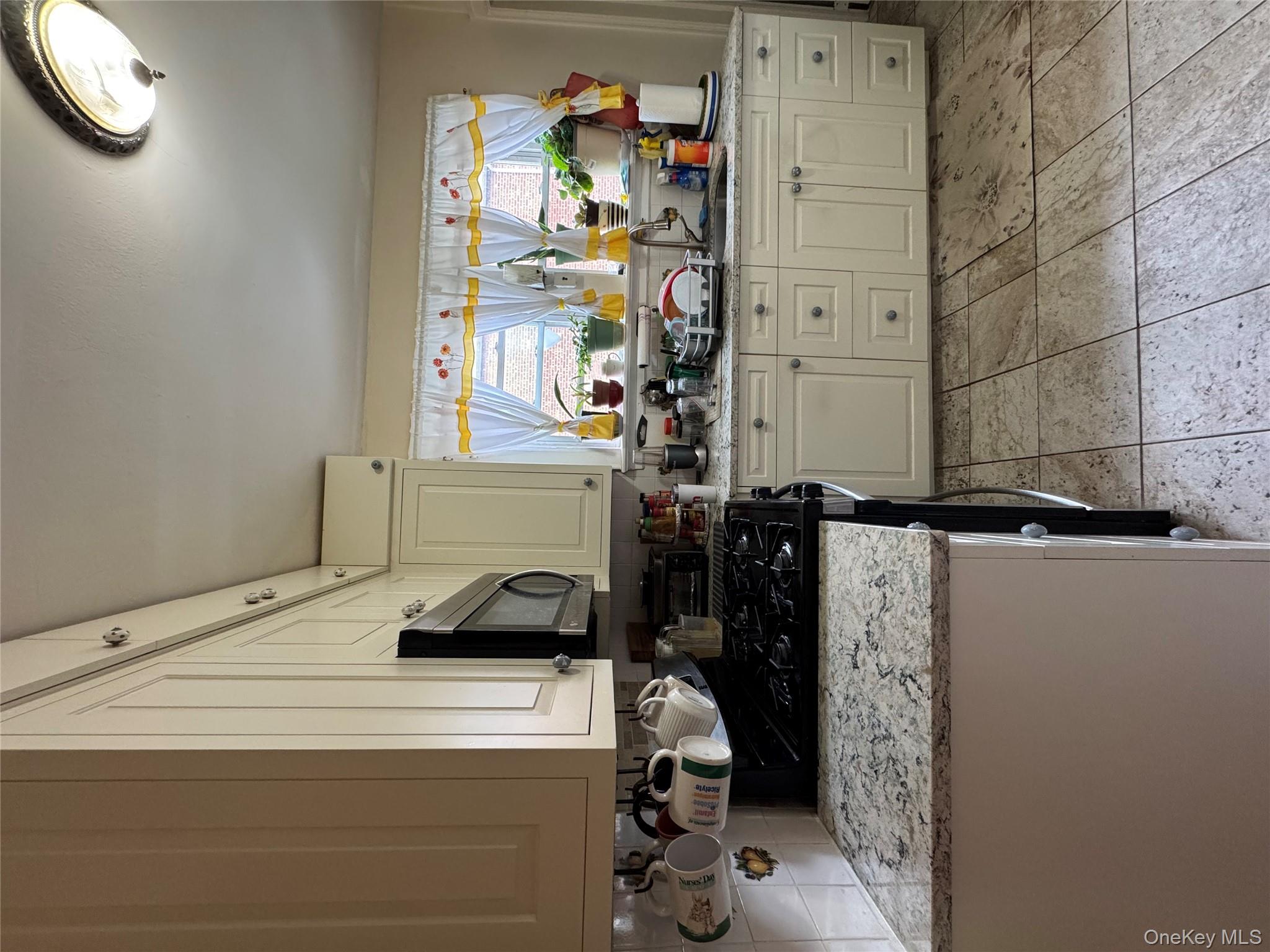 #8 photo, 2181 Strang Avenue, Bronx , NY 10466