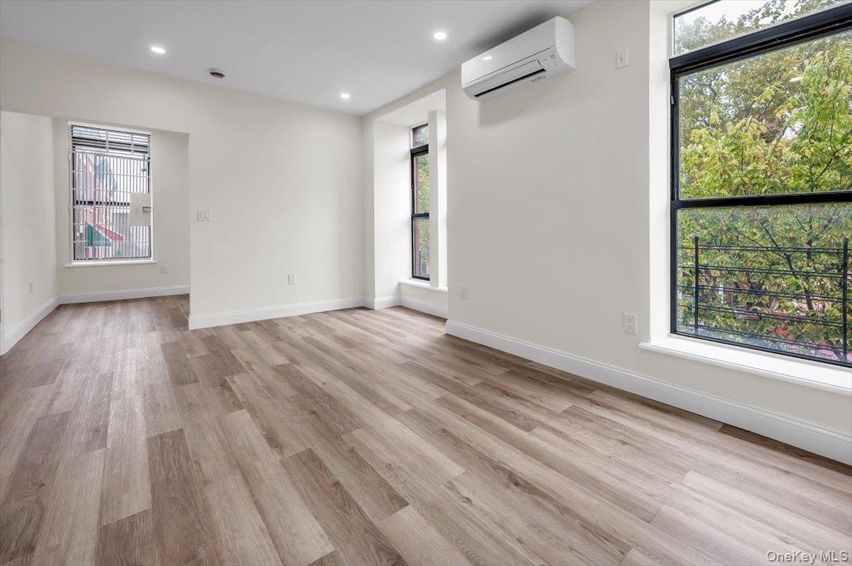 #6 photo, 442 Marion Street, ブルックリン区 Brooklyn , NY 11233