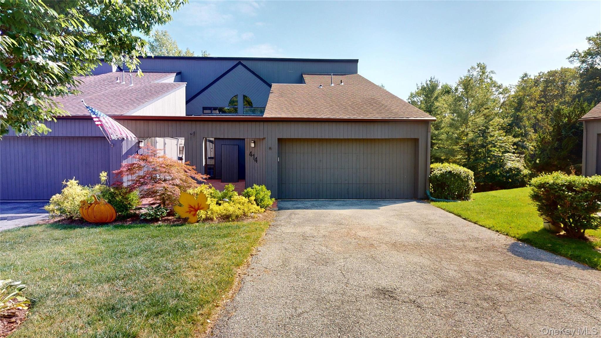 #1 photo, 414 Pine Grove Lane, Hartsdale , NY 10530