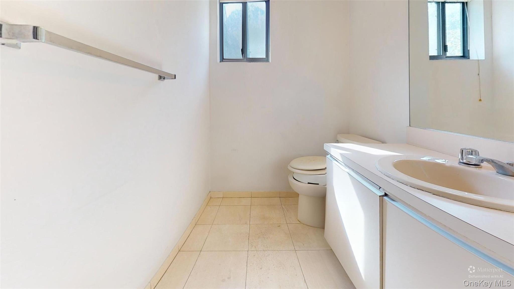 #18 photo, 414 Pine Grove Lane, Hartsdale , NY 10530