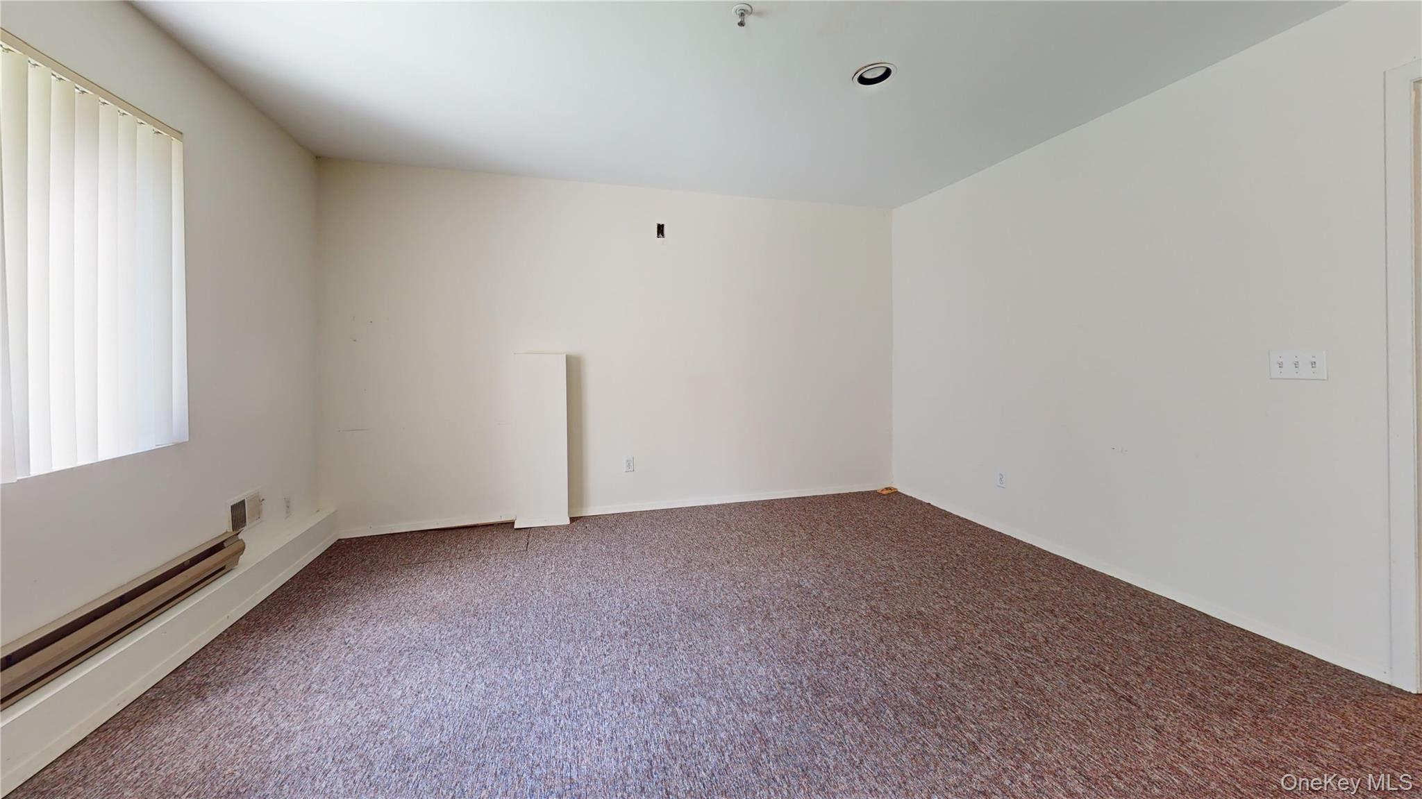 #20 photo, 414 Pine Grove Lane, Hartsdale , NY 10530