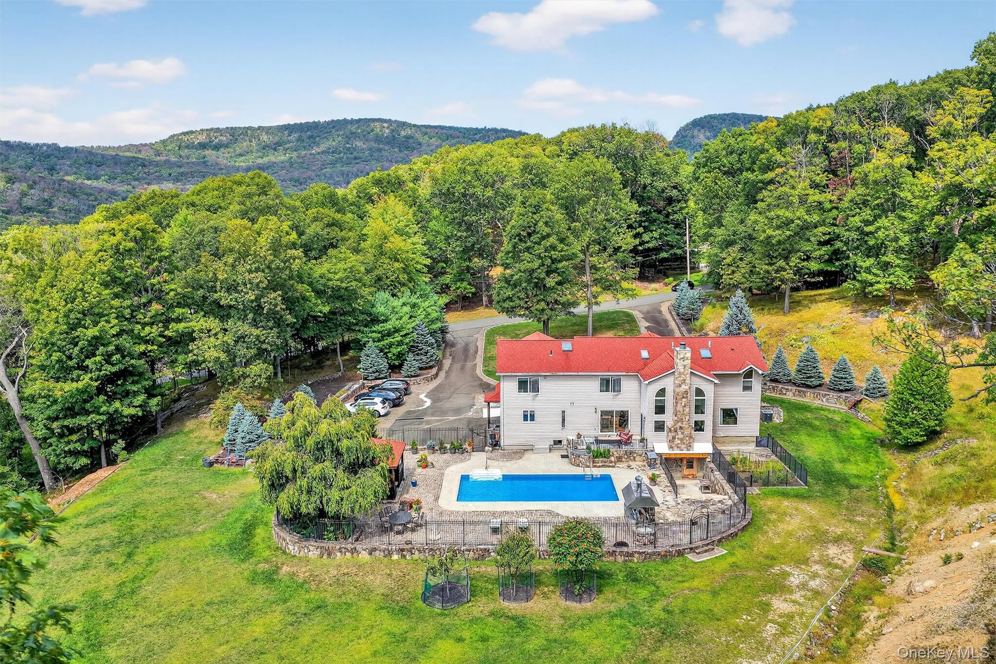 #4 photo, 22 Skahen Drive, Tomkins Cove , NY 10986