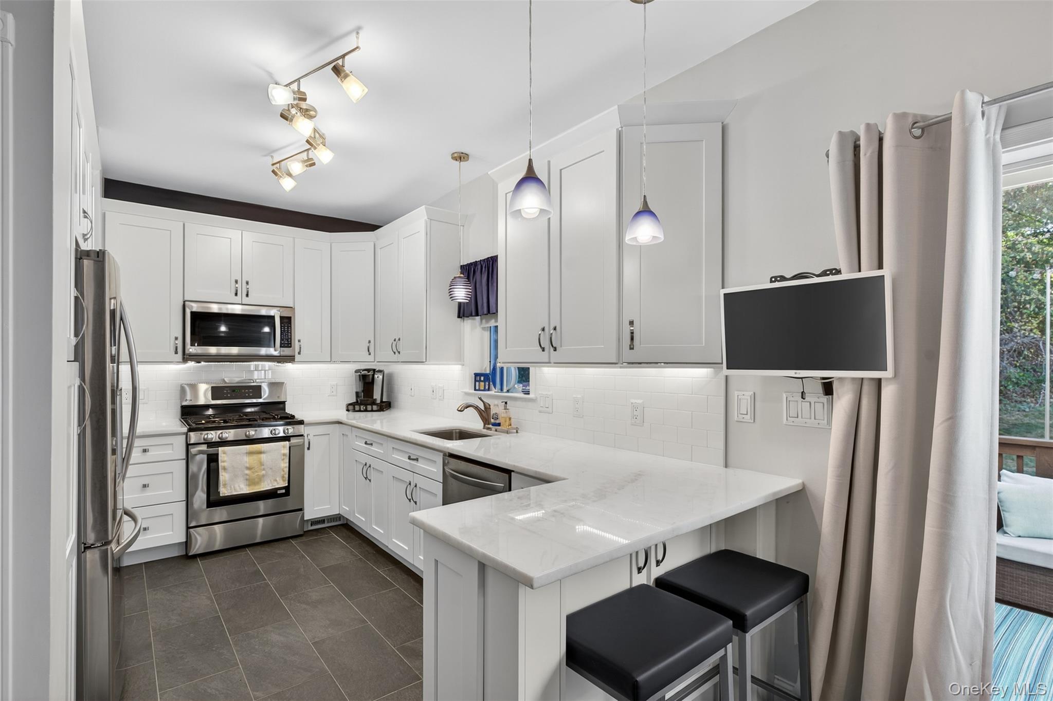 #13 photo, 8 Ledger View Court, Highland Mills , NY 10930