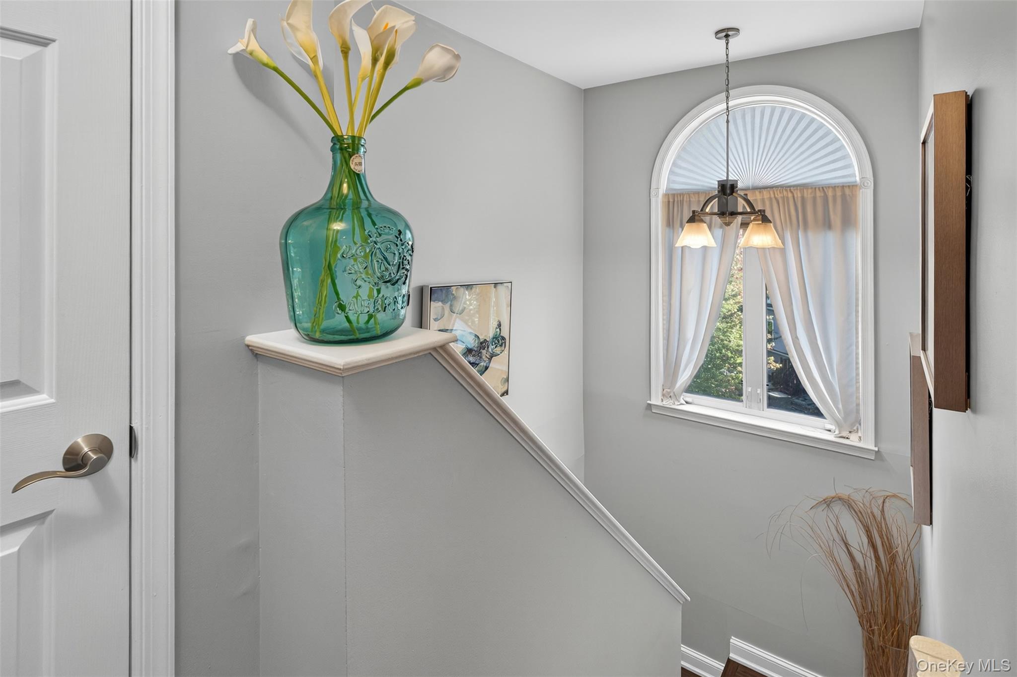 #19 photo, 8 Ledger View Court, Highland Mills , NY 10930