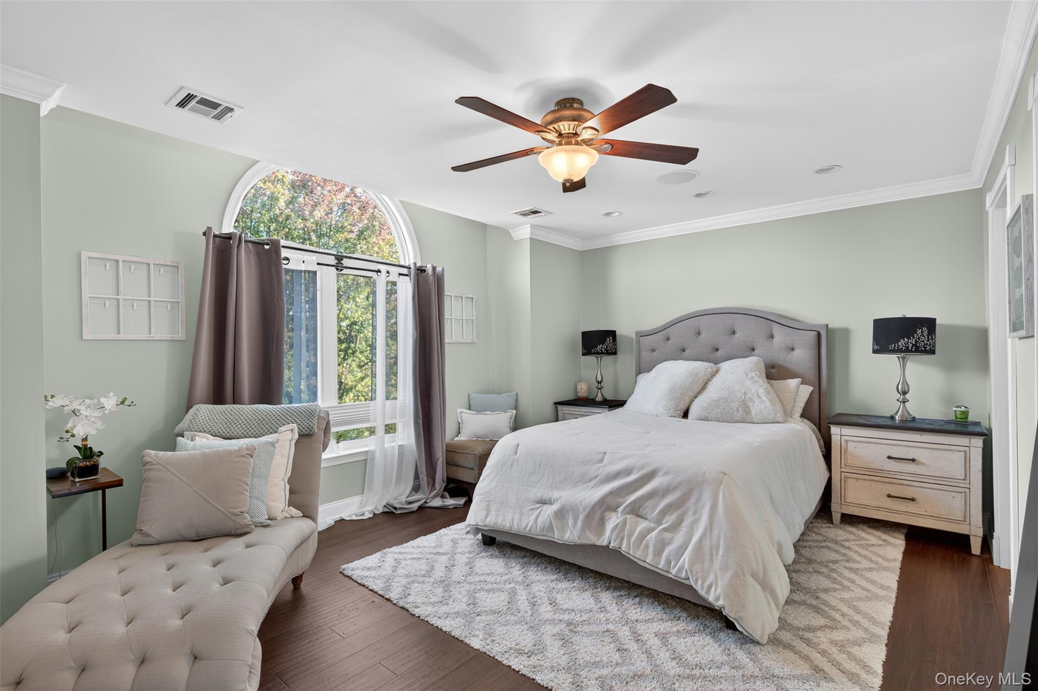 #20 photo, 8 Ledger View Court, Highland Mills , NY 10930