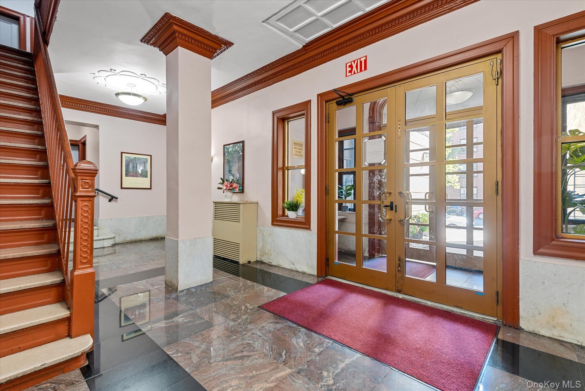 #15 photo, 270 Seaman Avenue, New York (Manhattan) , NY 10034