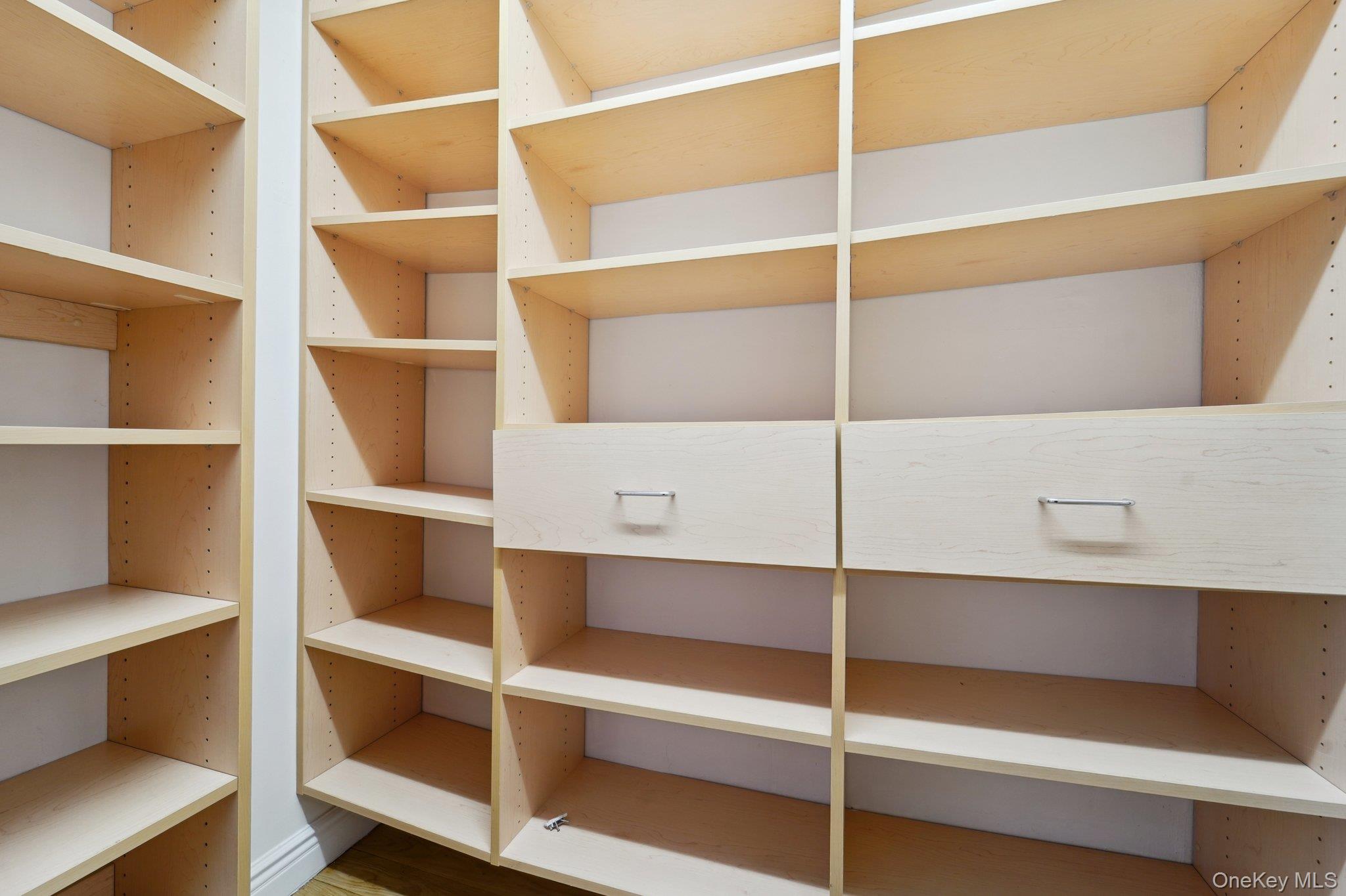 #17 photo, 2727 Palisade Avenue, Bronx , NY 10463