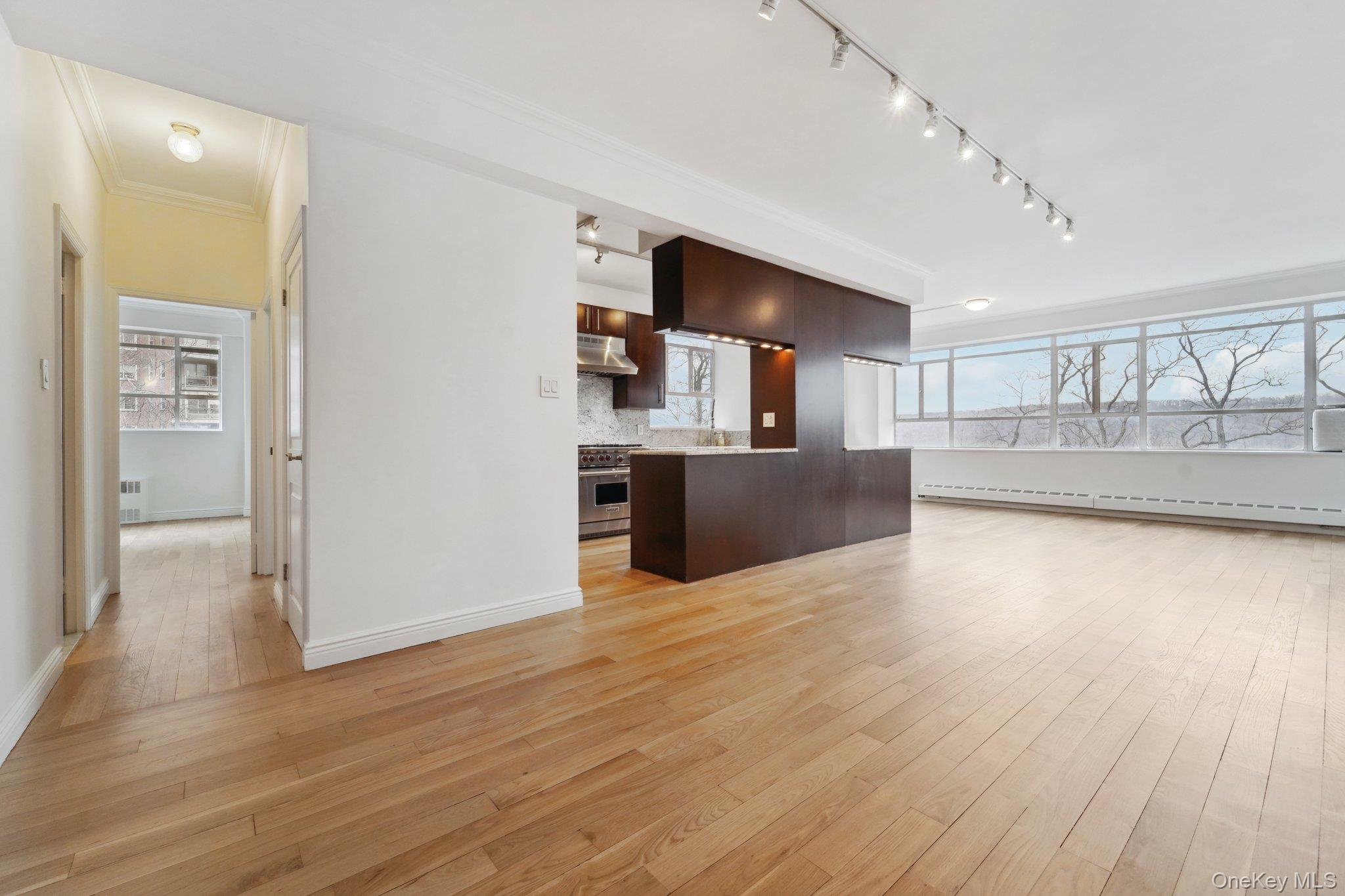 #6 photo, 2727 Palisade Avenue, Bronx , NY 10463