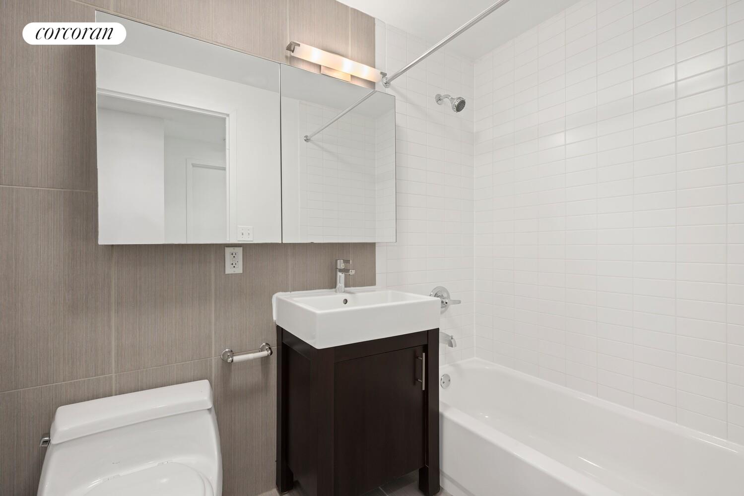 #6 photo, Long Island City, Long Island City , NY 11101