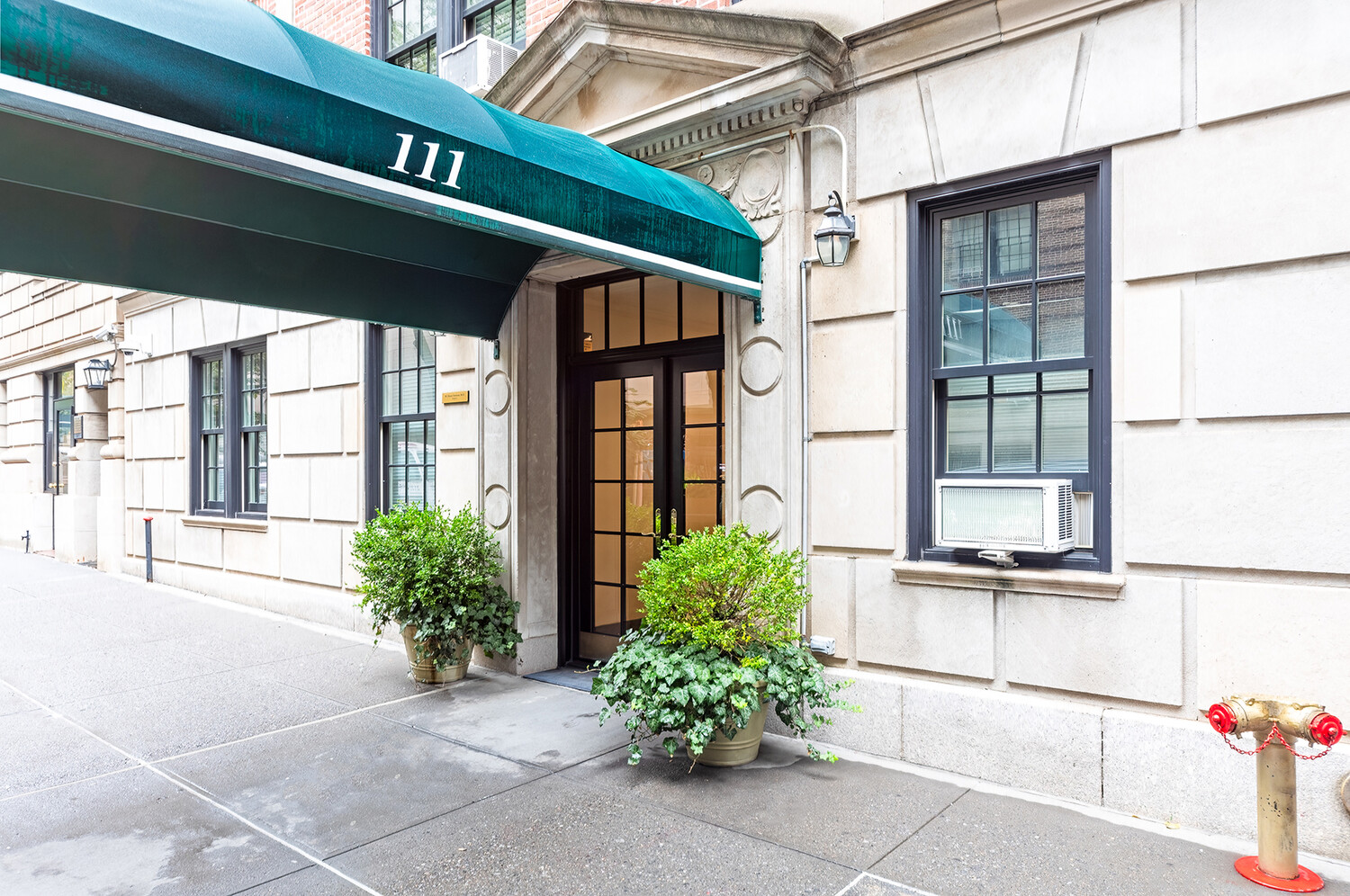 #7 photo, 111 E 75TH Street, Lenox Hill , NY 10021