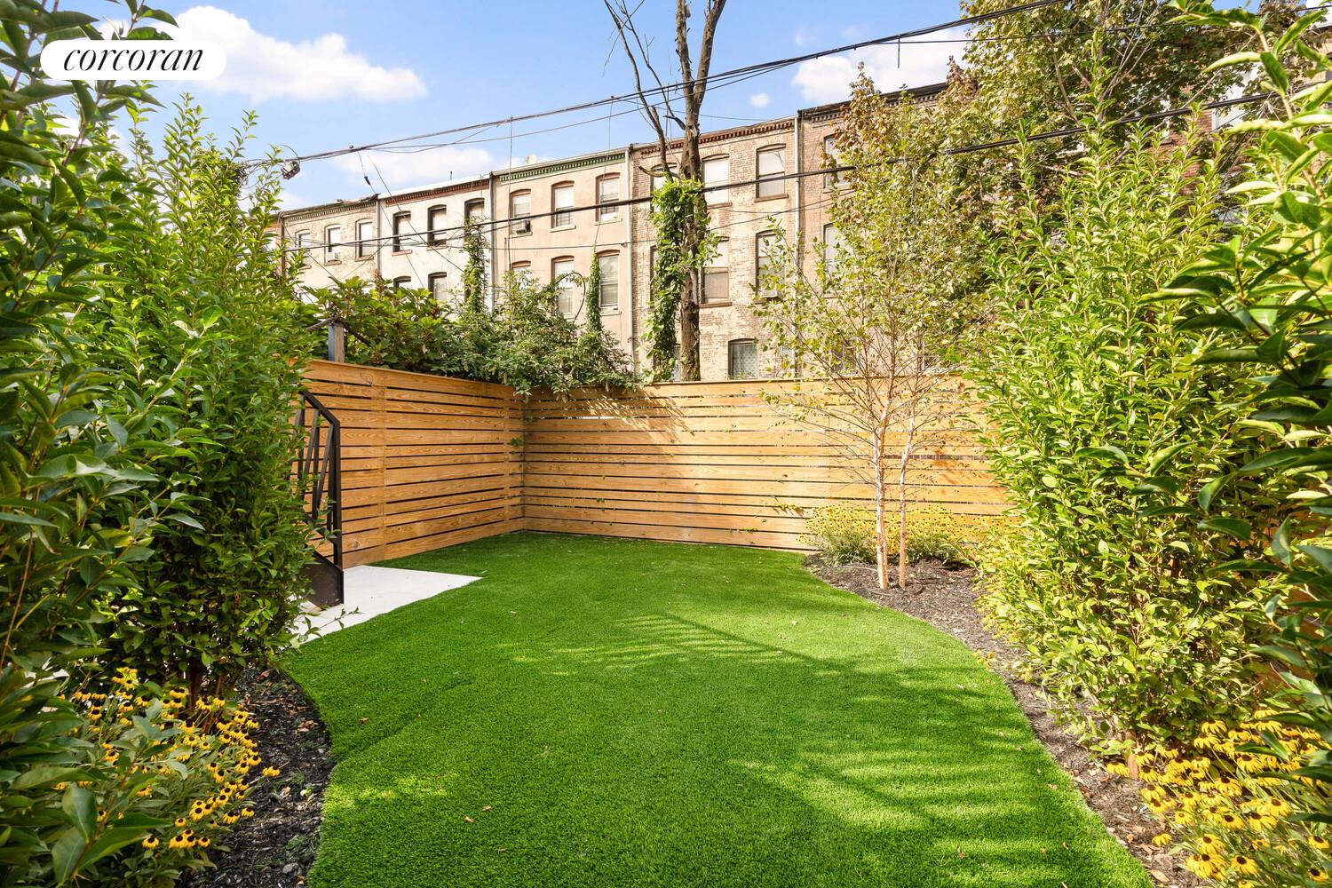 #10 photo, 231 MACON Street, Bedford-Stuyvesant , NY 11216