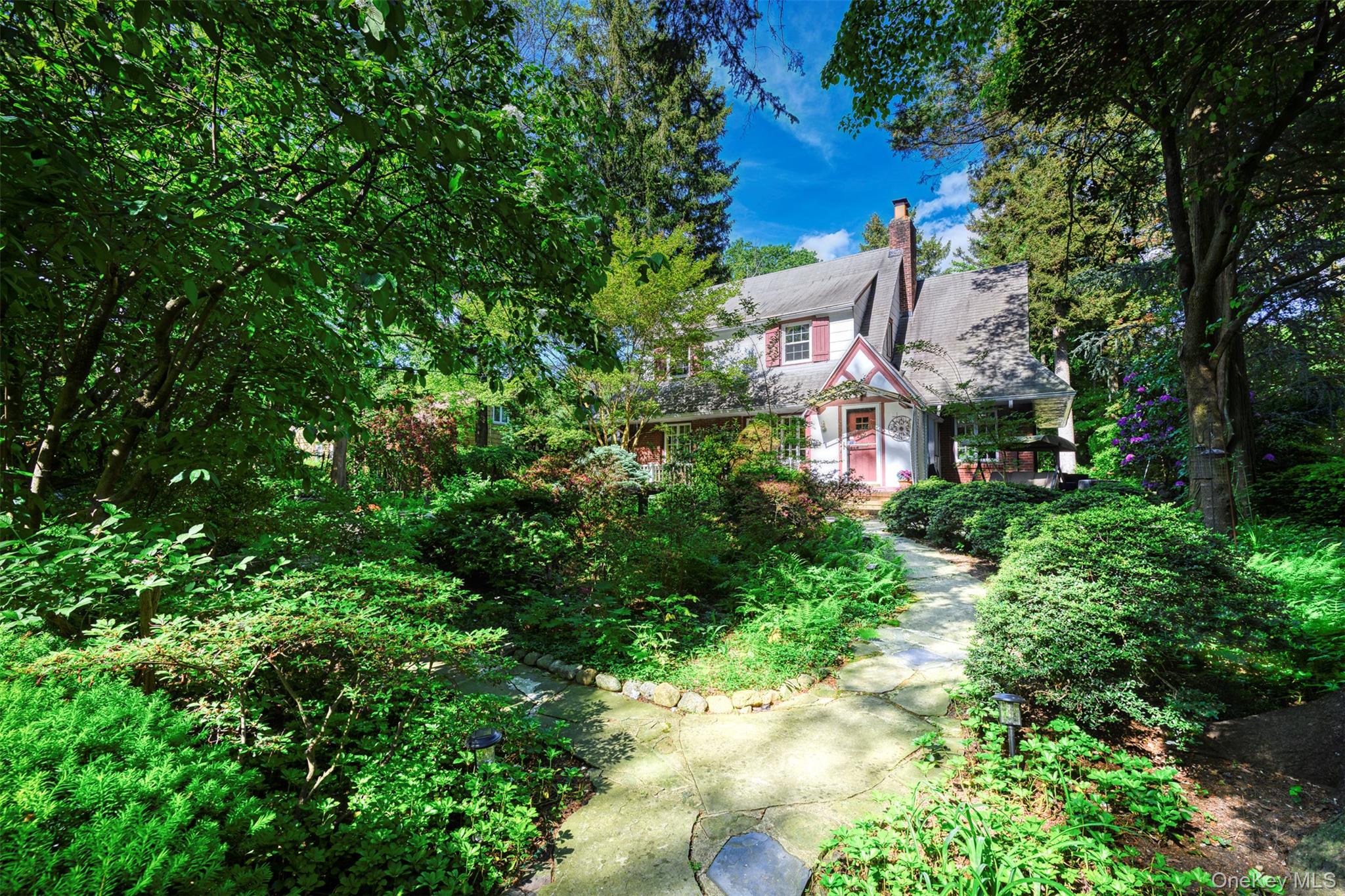 #3 photo, 200 Myrtle Drive, Great Neck , NY 11021