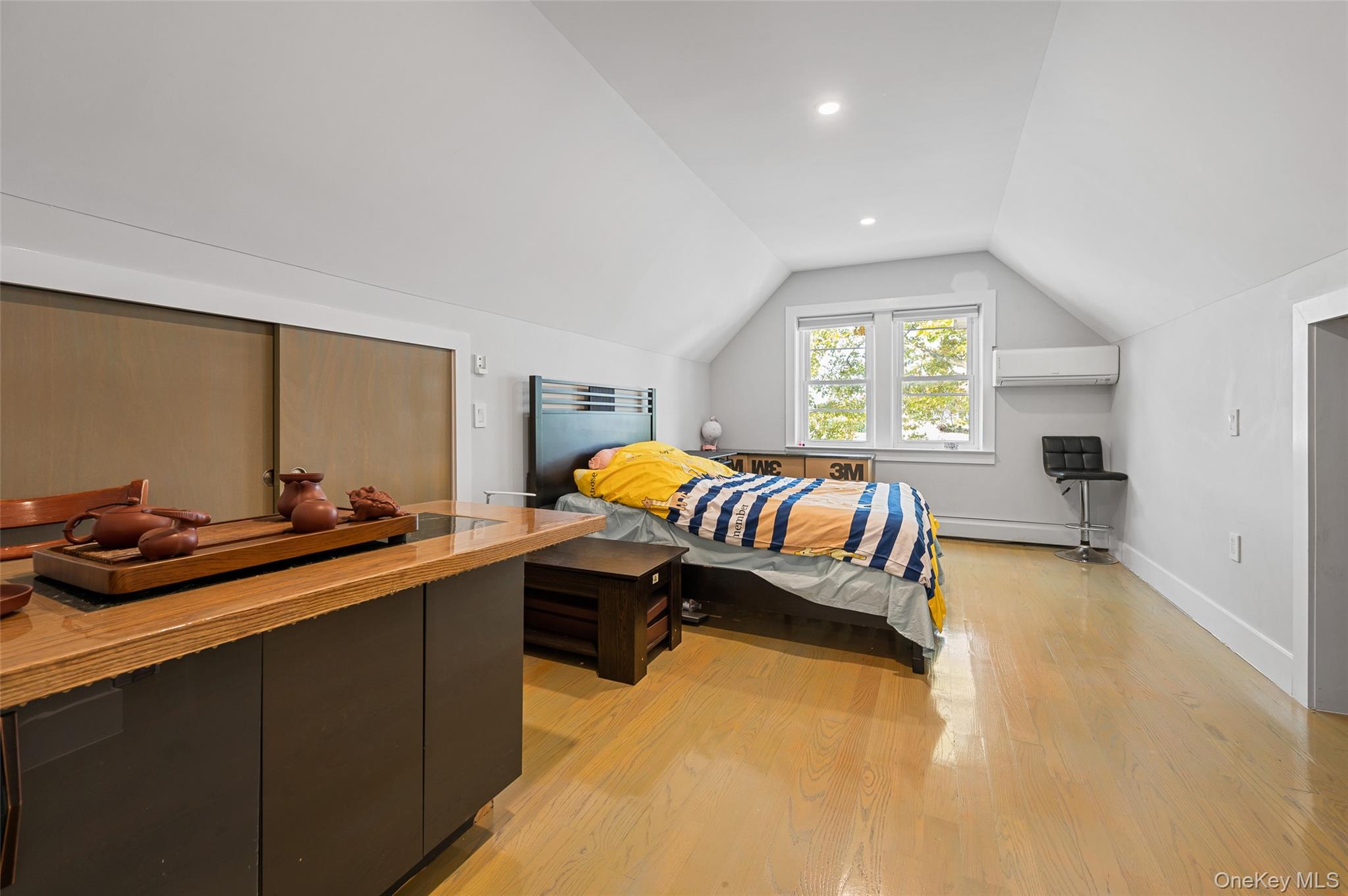 #11 photo, 48-05 186th St., Fresh Meadows , NY 11365