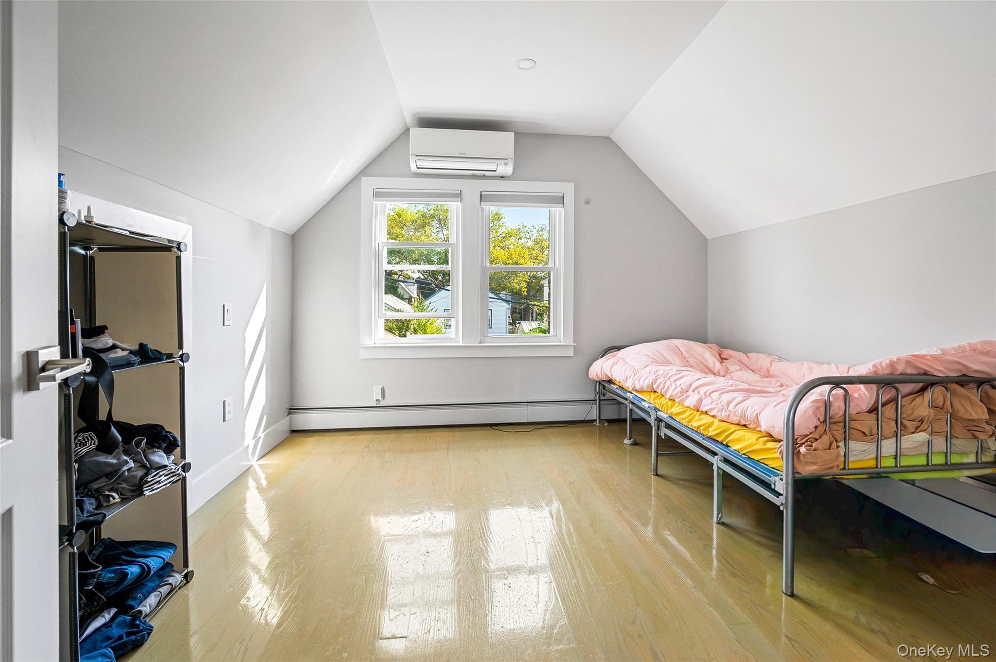 #12 photo, 48-05 186th St., Fresh Meadows , NY 11365