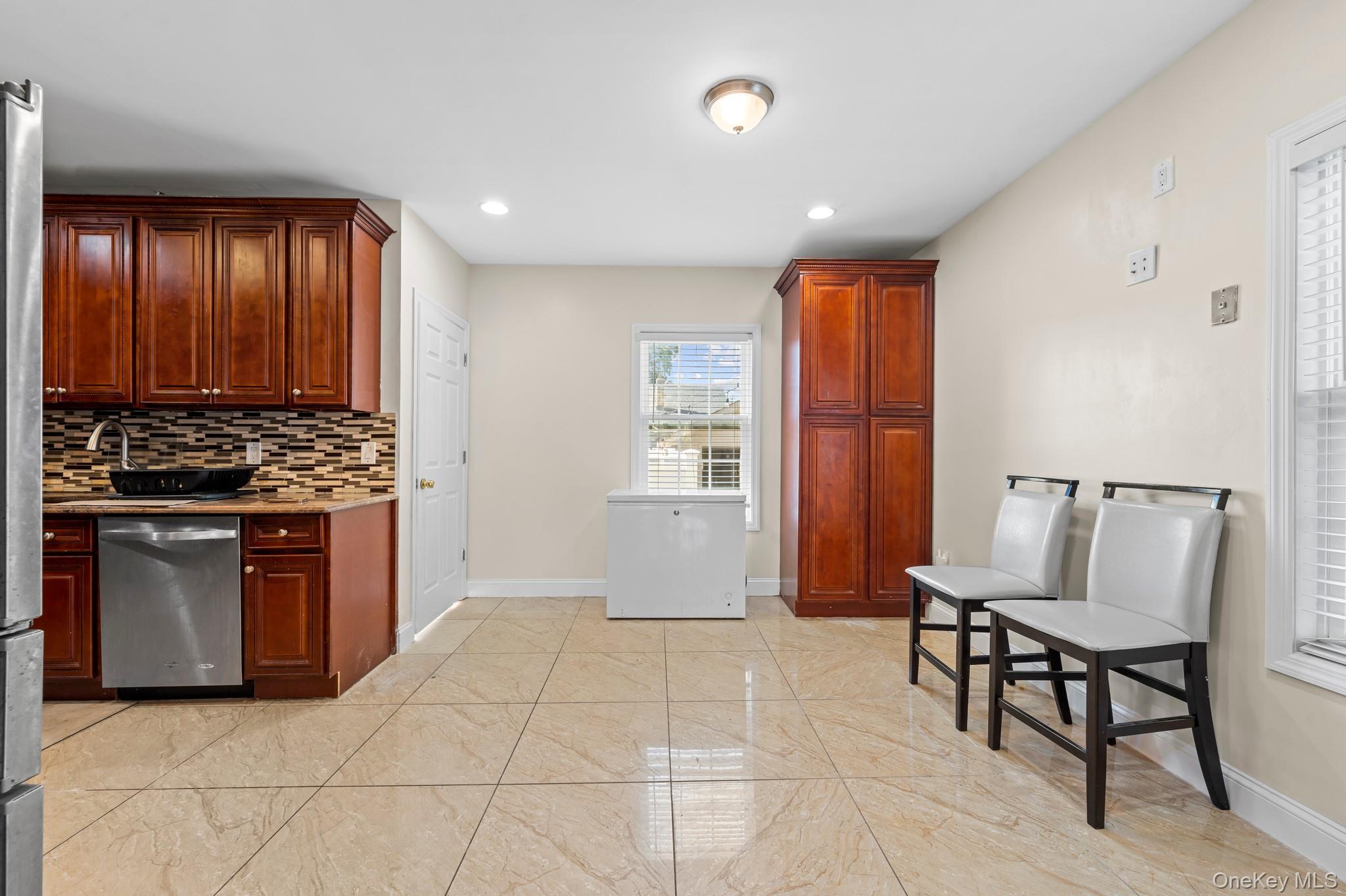 #12 photo, 226 Franklin Street, Elmont , NY 11003