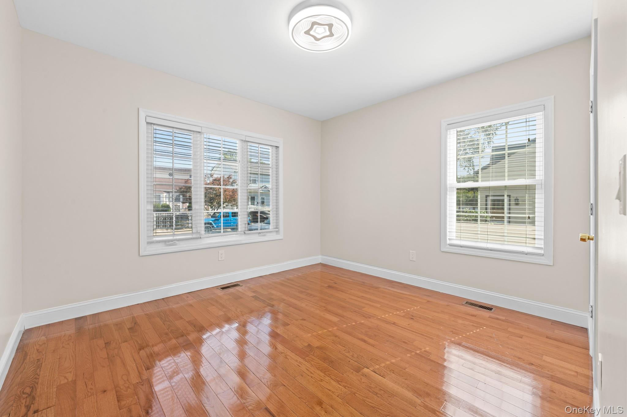 #15 photo, 226 Franklin Street, Elmont , NY 11003