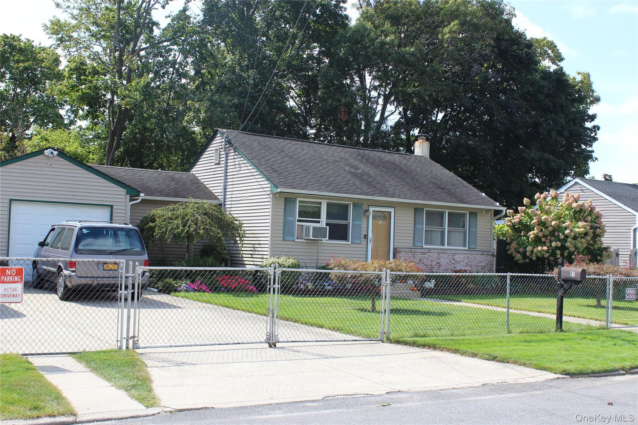 #1 photo, 61 Saint Peters Drive, Brentwood , NY 11717