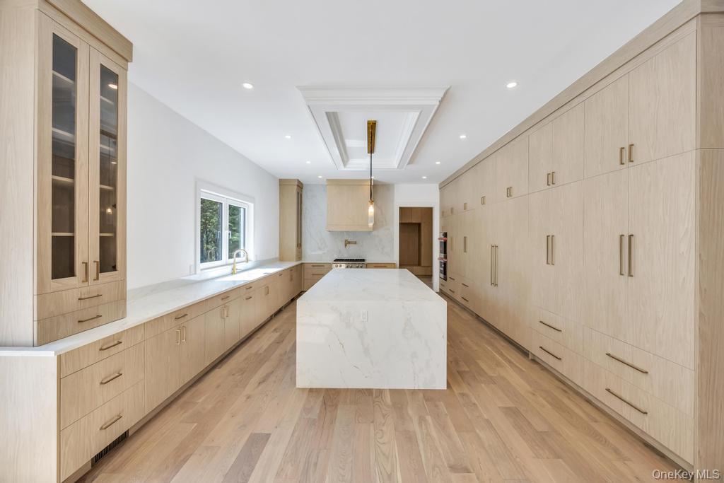 #12 photo, 19 Carman Road, Dix Hills , NY 11746