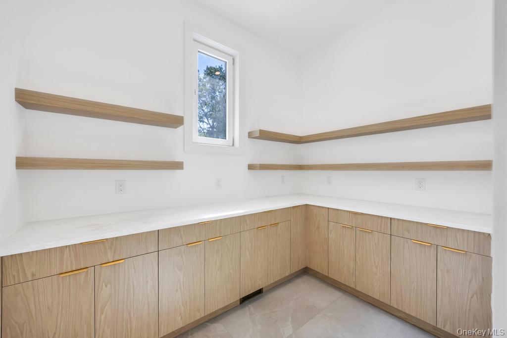 #18 photo, 19 Carman Road, Dix Hills , NY 11746